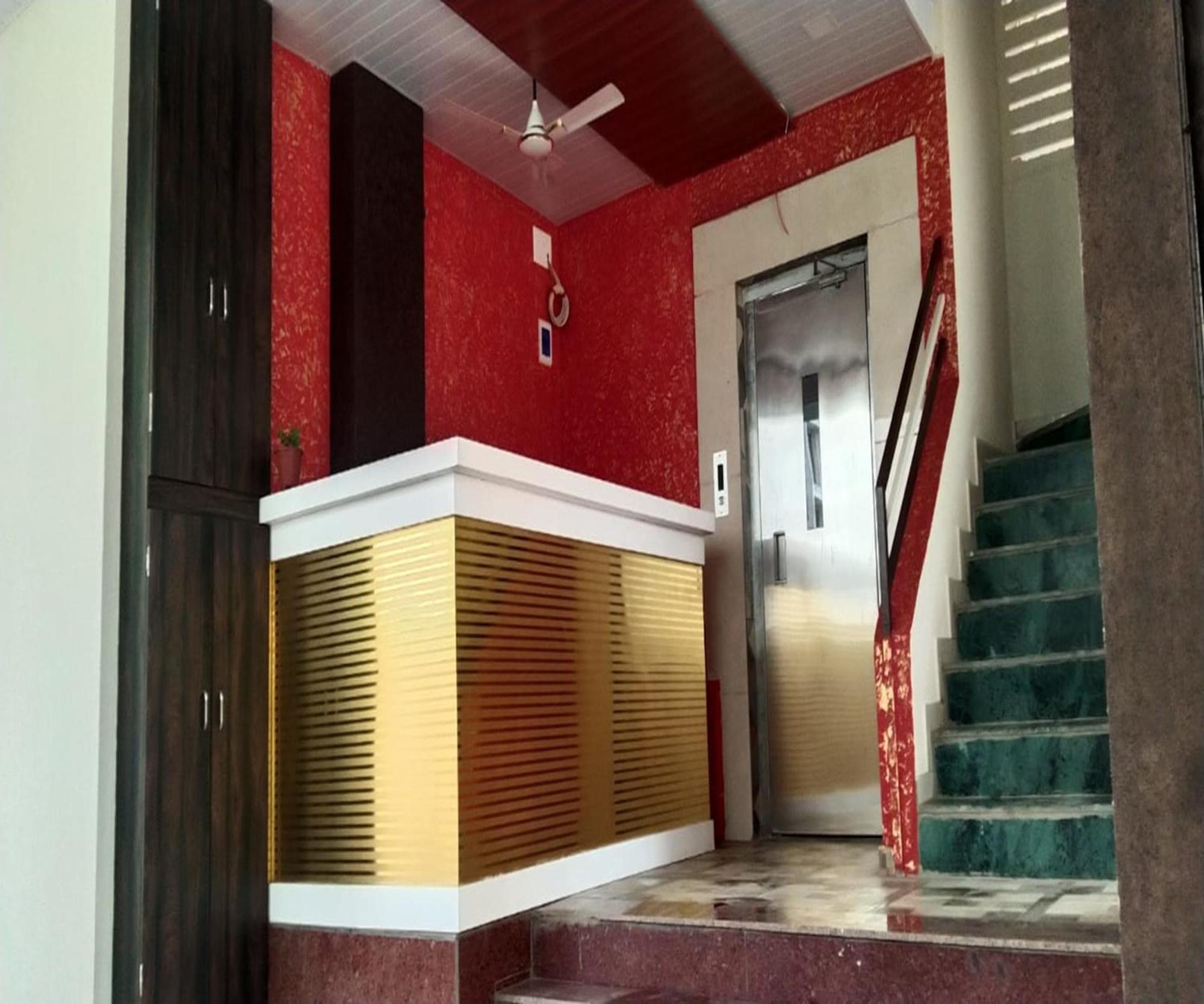 Hotel Om Sai Нави Мумбаи Экстерьер фото